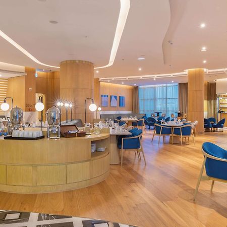 Embassy Suites By Hilton Doha Old Town Esterno foto