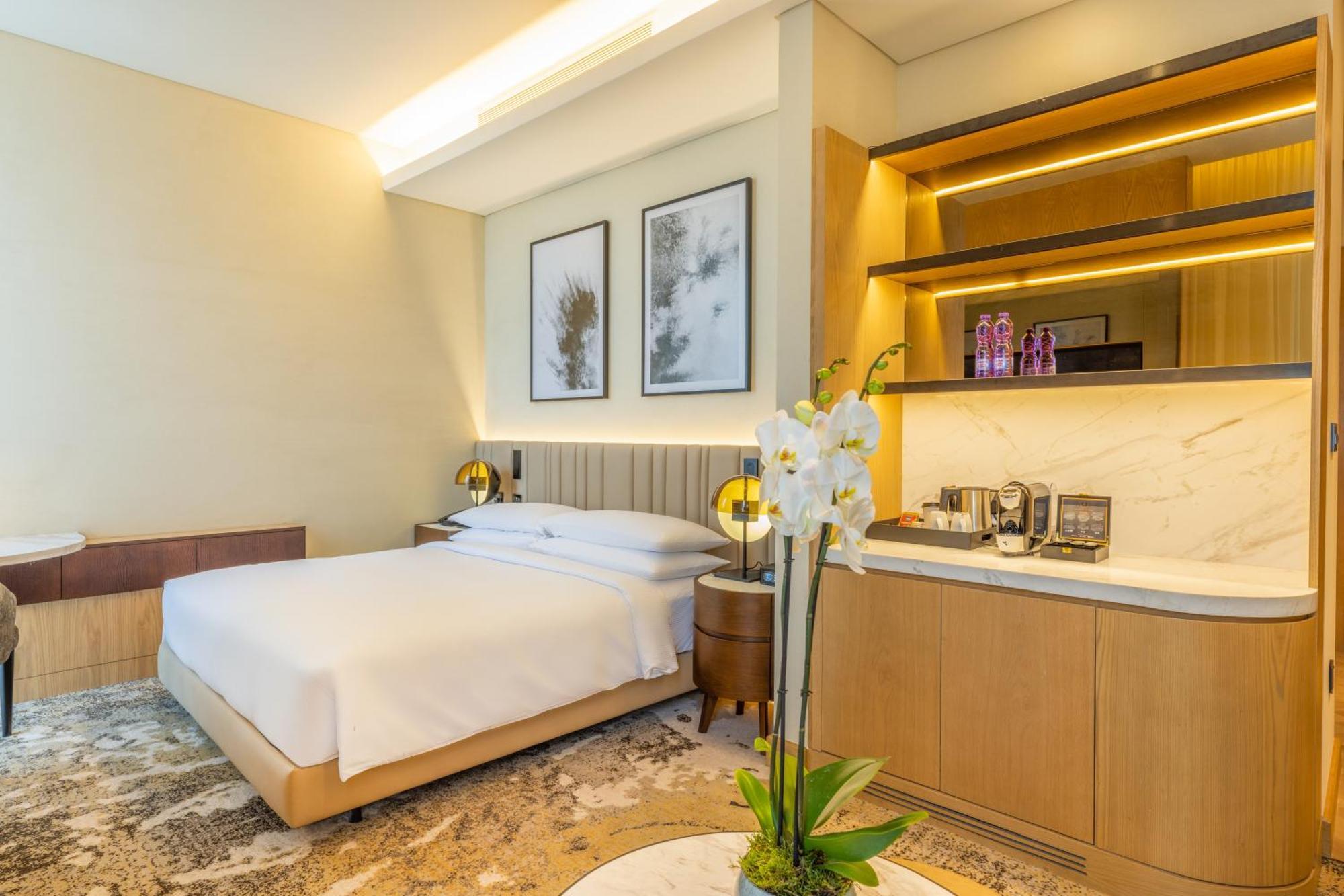Embassy Suites By Hilton Doha Old Town Esterno foto