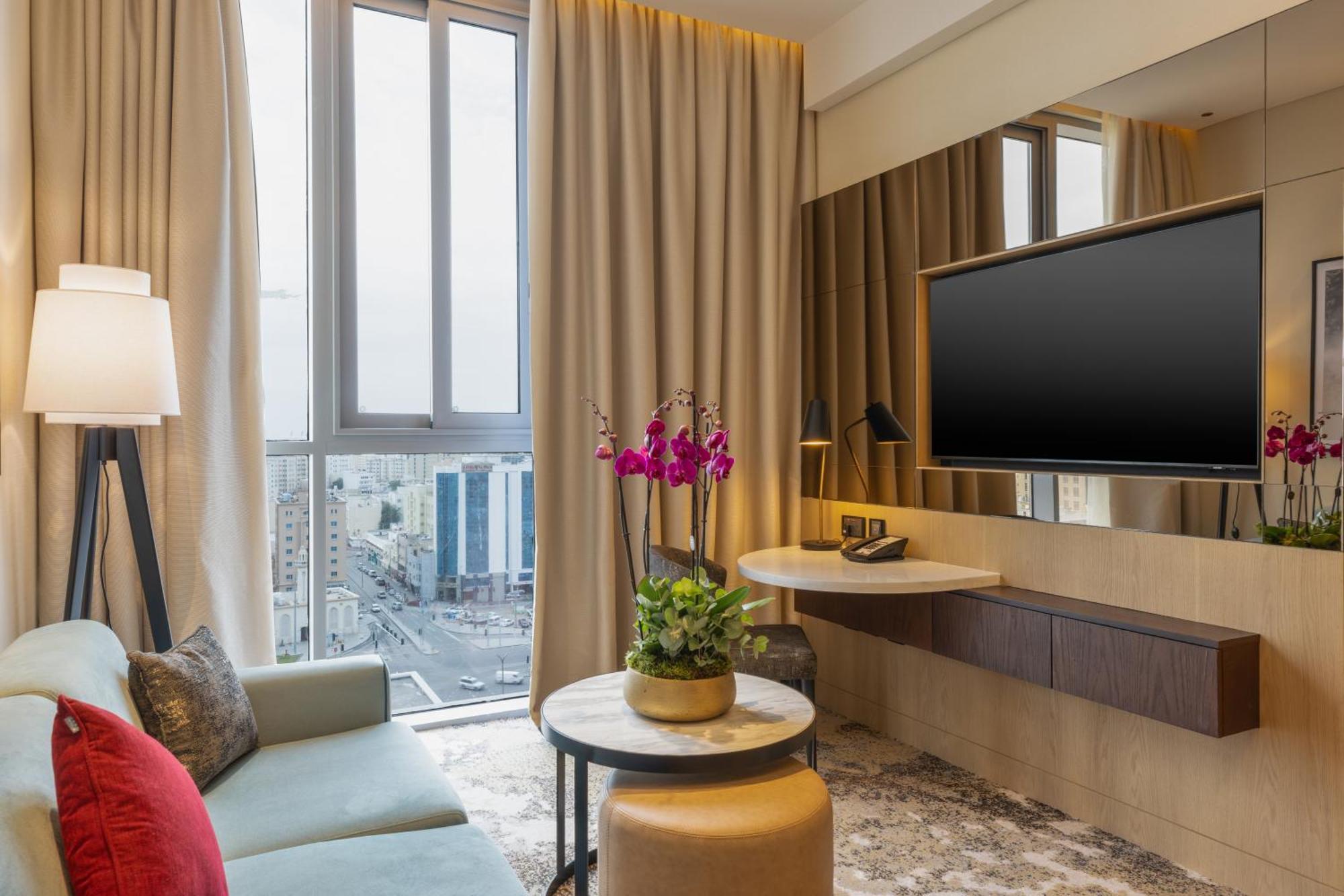 Embassy Suites By Hilton Doha Old Town Esterno foto