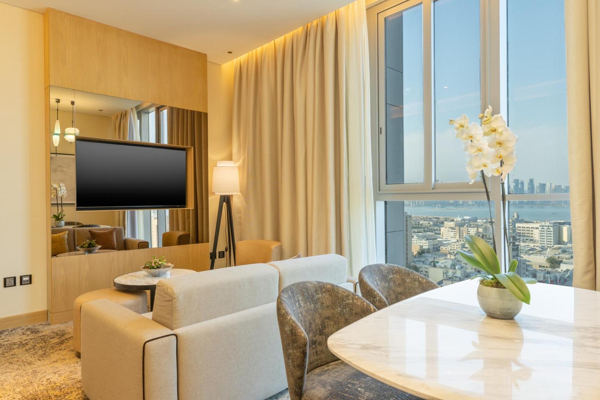 Embassy Suites By Hilton Doha Old Town Esterno foto